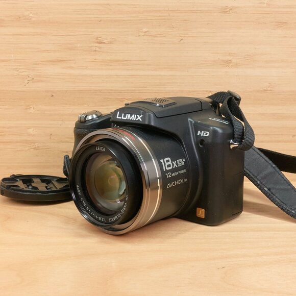 Panasonic Lumix FZ35 / 12MP / 18x Zoom / HD Video / Leica Lens / Japan - Picture 3 of 7